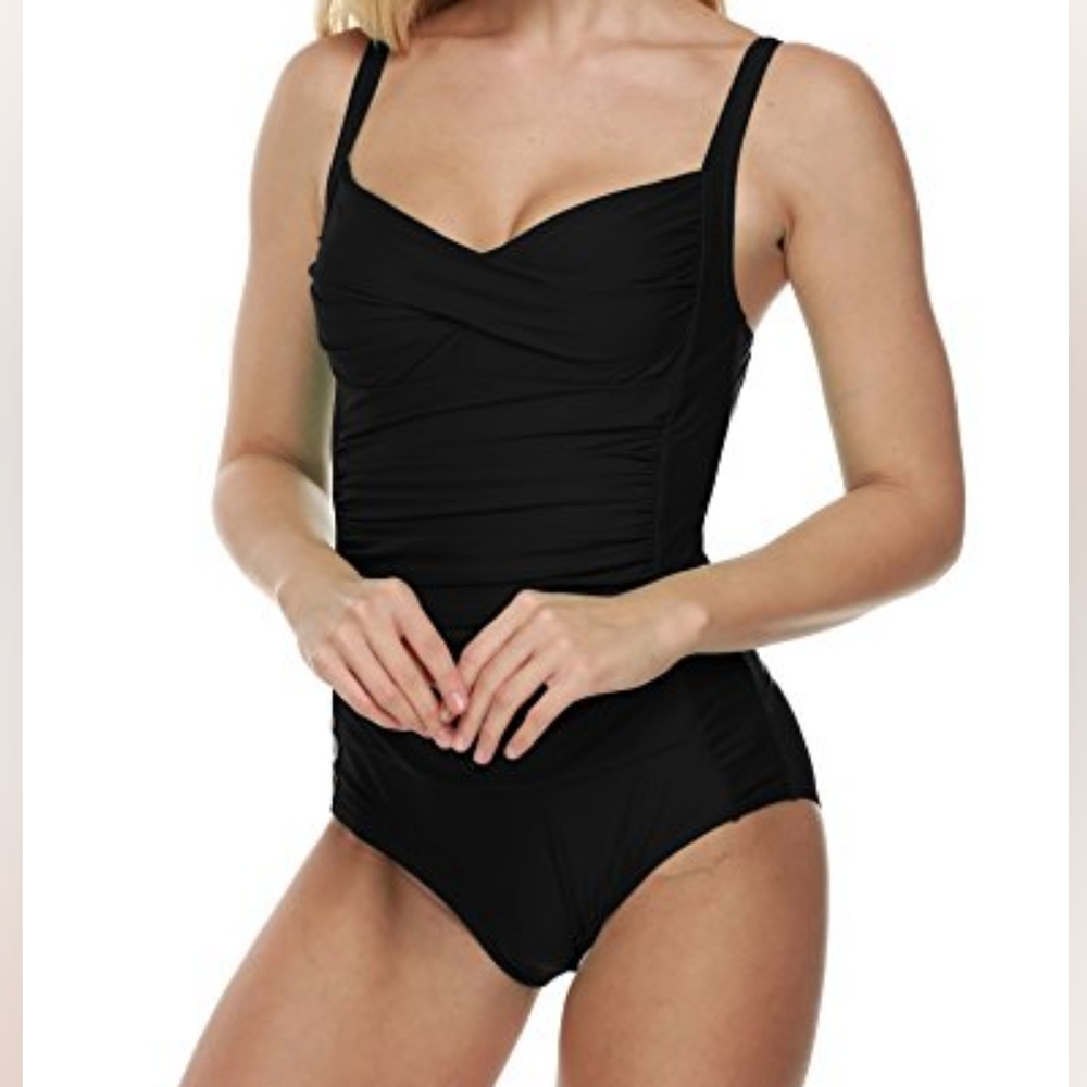 Ekouaer Womens Elegant Inspired Vintage One Piece Pin up Monokinis Swims…